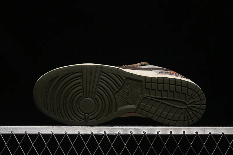 All categories Nk SB Dunk Series Nk SB Dunk Low High-end customized low-top sneakers Nike SB Dunk Low straps Anniversary high-end customized low-top casual sneakers HF5441-102